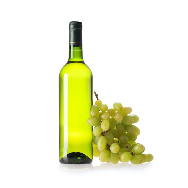 Wine typically from fermented grapes. Wine typically from fermented grapes. - Imagen 4